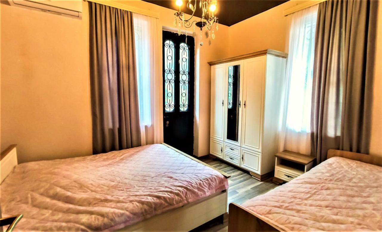 Mango'S Guesthouse Kutaisi Zewnętrze zdjęcie