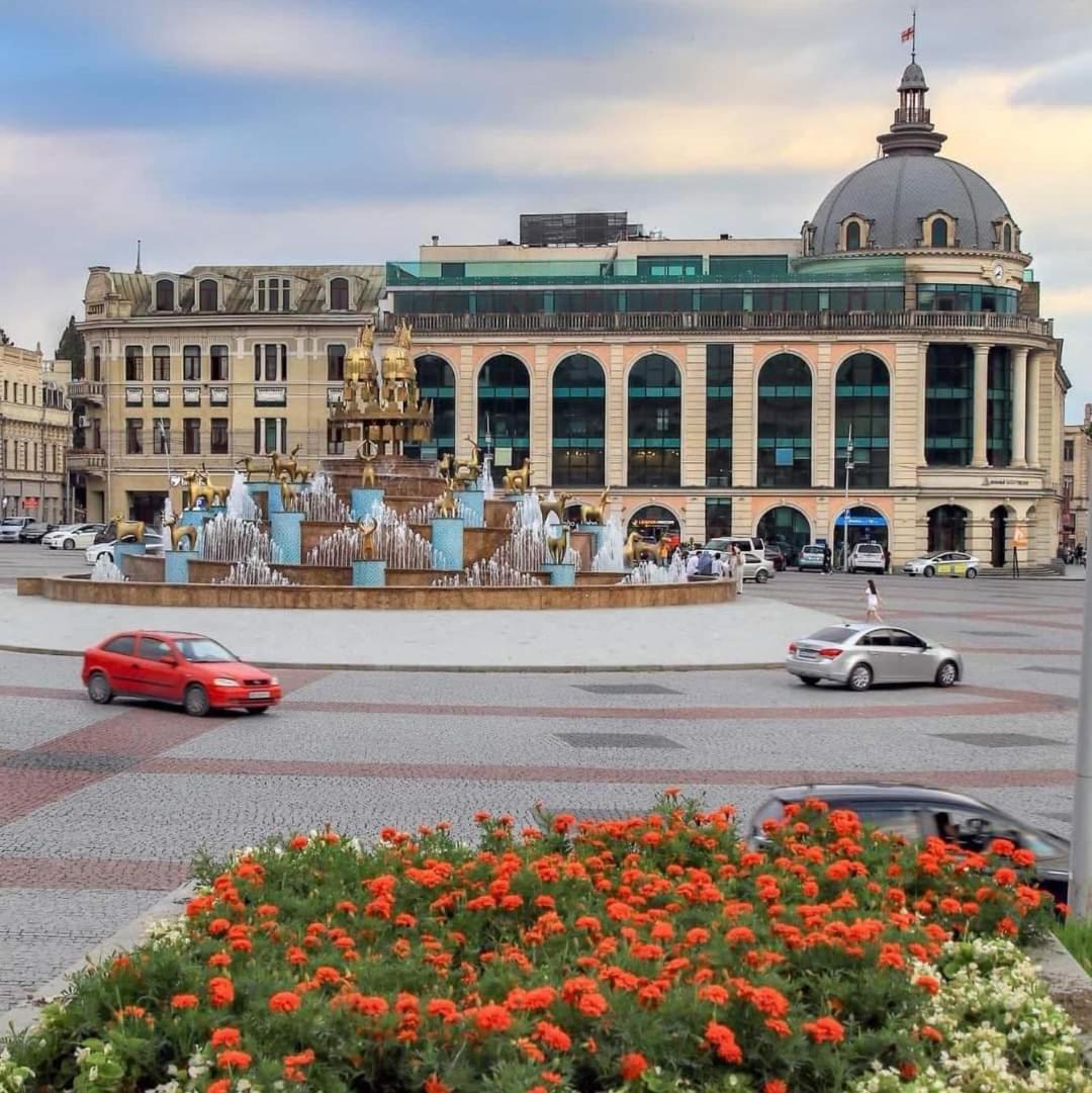 Mango'S Guesthouse Kutaisi Zewnętrze zdjęcie